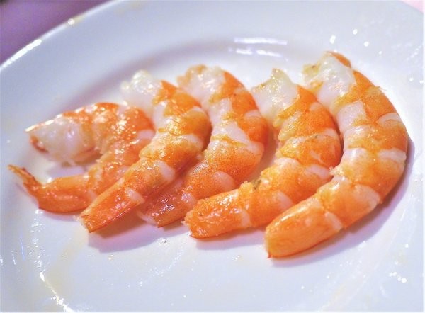 廣香龍華樓餐廳：【新北 | 蒸籠火鍋】廣香龍華樓餐廳．五層一次滿足．品嚐鮮美的食材原味 / 香醇濃郁的精華湯底．板橋港式飲茶