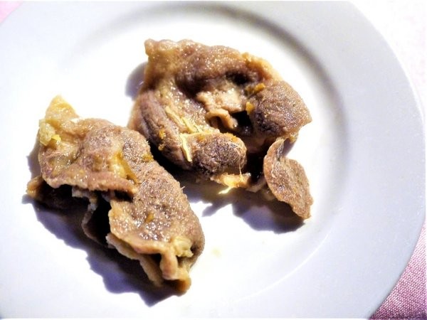 廣香龍華樓餐廳：【新北 | 蒸籠火鍋】廣香龍華樓餐廳．五層一次滿足．品嚐鮮美的食材原味 / 香醇濃郁的精華湯底．板橋港式飲茶