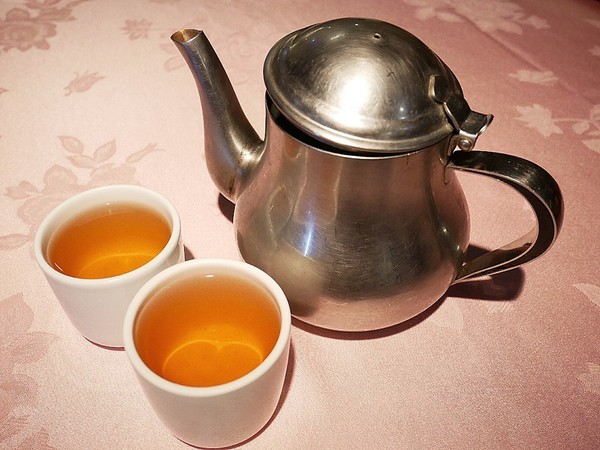 廣香龍華樓餐廳:廣香龍華樓餐廳-新北板橋港式飲茶 超夯蒸籠火鍋這邊也吃得到 重點是不用約一大票人 兩個人也能輕鬆享用