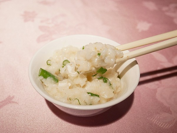 廣香龍華樓餐廳:廣香龍華樓餐廳-新北板橋港式飲茶 超夯蒸籠火鍋這邊也吃得到 重點是不用約一大票人 兩個人也能輕鬆享用