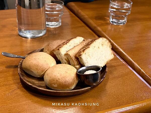 2022二樓樓餐廳菜單 貳樓菜單 高雄SKM店 前鎮店 麵包續到飽