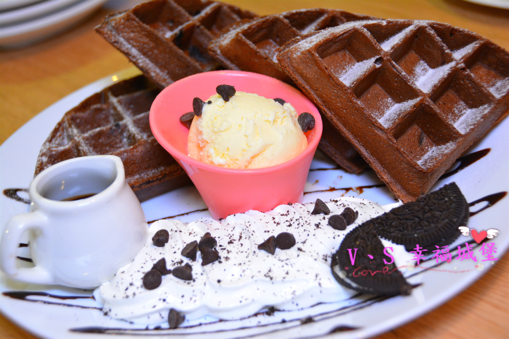 【台北美食】松山運動美式餐廳  Dreamer 38 ~ 一個擁有美食饗宴及運動熱情的餐廳，貼心設有不被打擾的VIP室