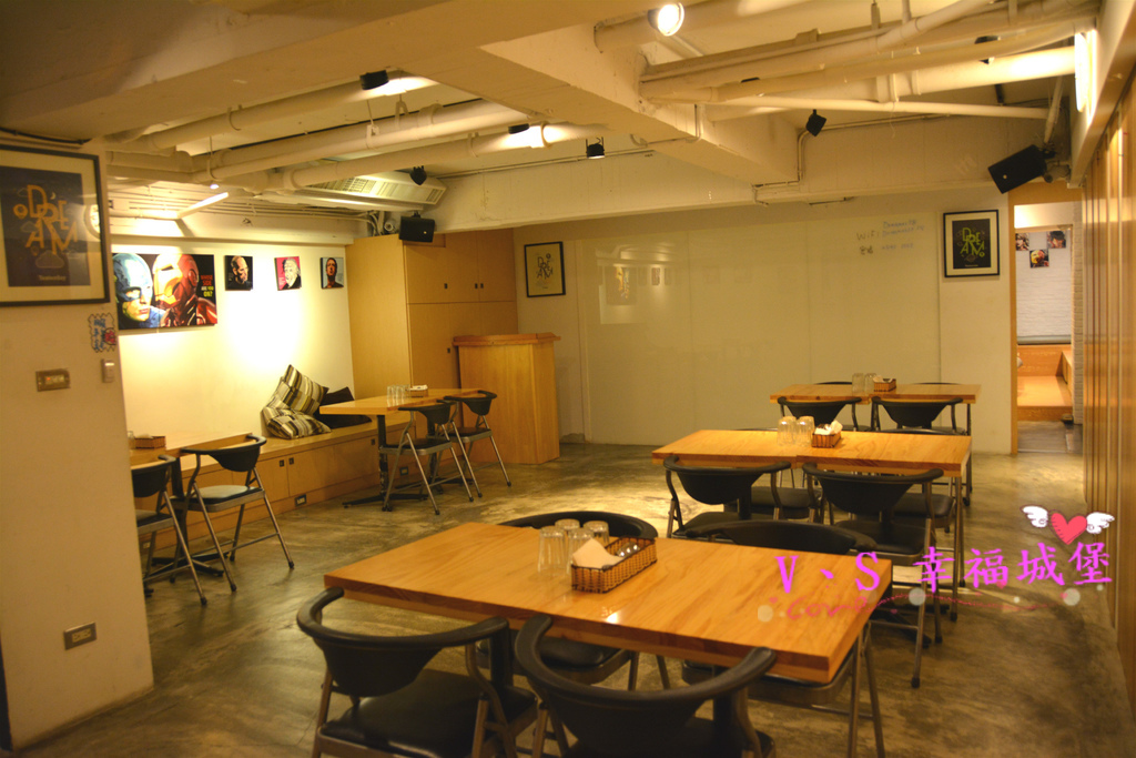 【台北美食】松山運動美式餐廳  Dreamer 38 ~ 一個擁有美食饗宴及運動熱情的餐廳，貼心設有不被打擾的VIP室