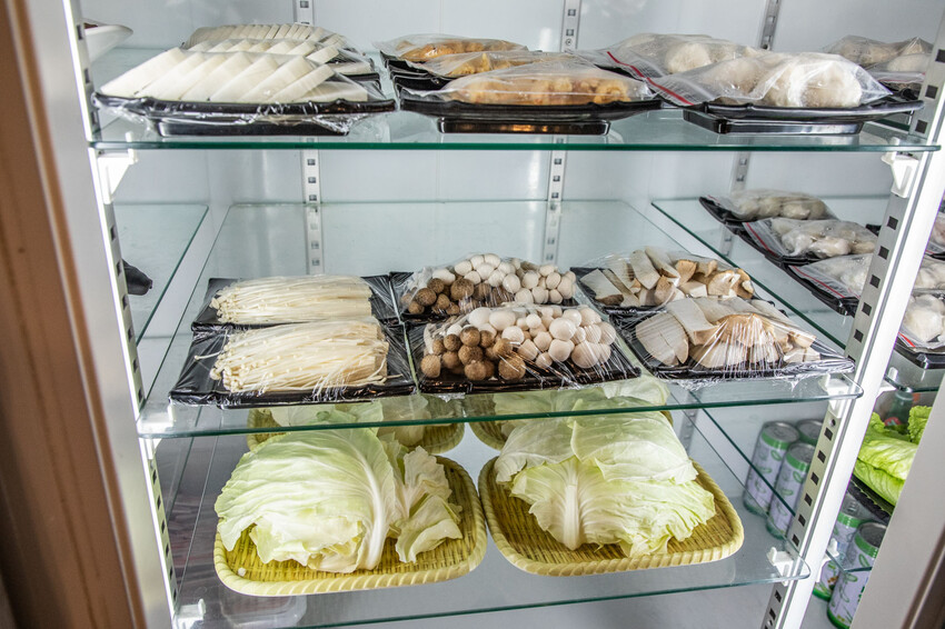 桃園市桃園區阿忠溫體羊肉店|新鮮直達餐桌!任點無雷快炒有夠強,在地人私藏最好吃溫體羊肉爐老店