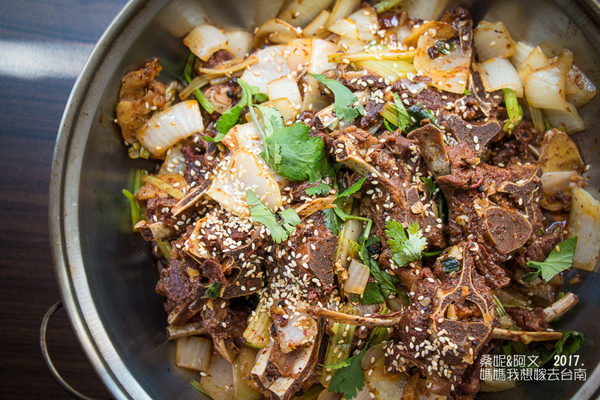 大翟門地鍋雞：【台南東區】大翟門地鍋雞➤台南也吃的到徐州料理！台北名店『徐淮人家』來台南囉!