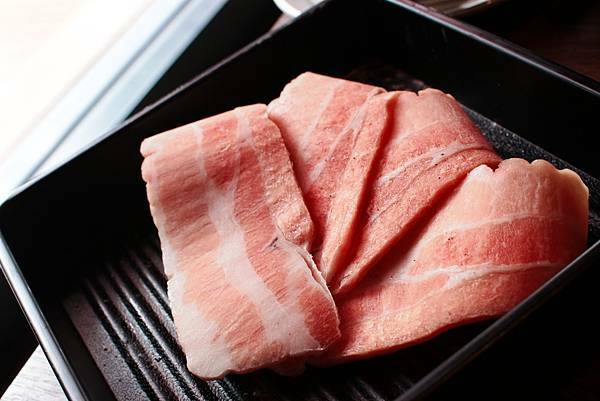 【桃園美食】燒肉同話-只要698元起!和牛無限量燒肉吃到飽