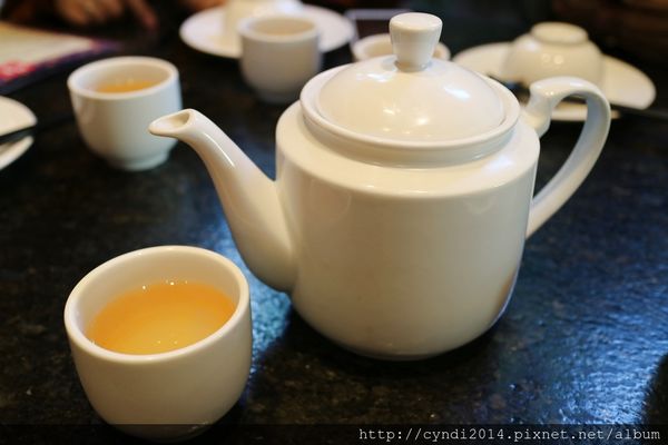 IMG_2213.JPG IMG_2213.JPG