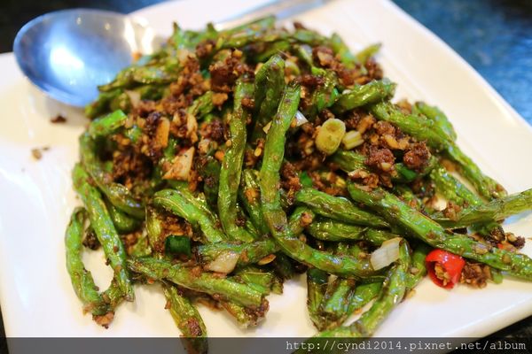 IMG_2215.JPG IMG_2215.JPG