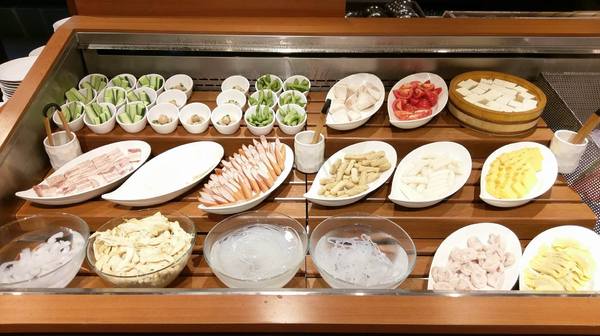 溫野菜-台南大遠百公園店:しゃぶしゃぶ温野菜日本涮涮鍋專門店-台南中西區高cp火鍋 豐富的蔬菜、肉品、海鮮及熟食 就是任您吃、吃到飽