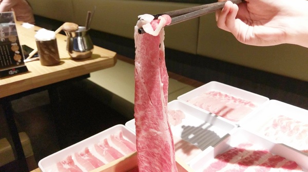 溫野菜-台南大遠百公園店:しゃぶしゃぶ温野菜日本涮涮鍋專門店-台南中西區高cp火鍋 豐富的蔬菜、肉品、海鮮及熟食 就是任您吃、吃到飽