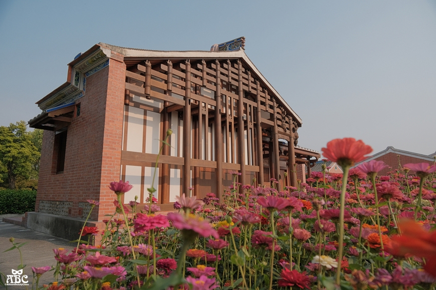 彰化一日遊|秒飛日本!偽出國景點|成美文化園,網美照拍好拍滿!