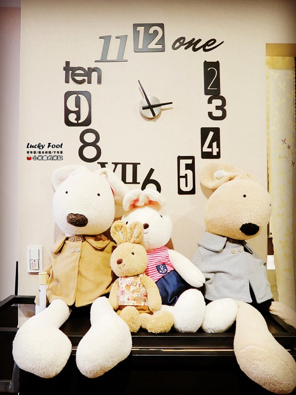 【捷運大橋頭站】Lucky Foot ~大稻埕/義大利麵/早午餐/咖啡/下午茶，被好多兔子包圍的可愛咖啡廳♥