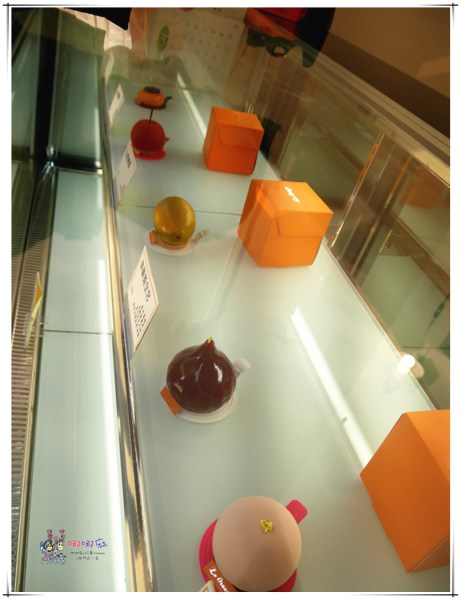 法橙法式甜點,營業半小時,草莓甜點,草莓泡芙,草莓季,桃園甜點,桃園美食