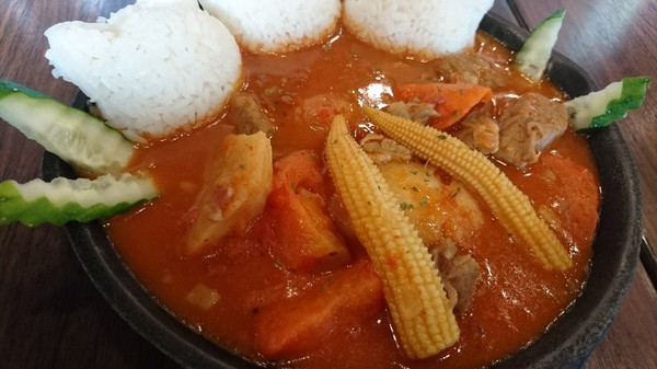 初覓手作餐坊：高雄~初覓手作餐坊~古錐的貓咪餐點~覓覓店長歡迎您~貓咪主題餐廳~