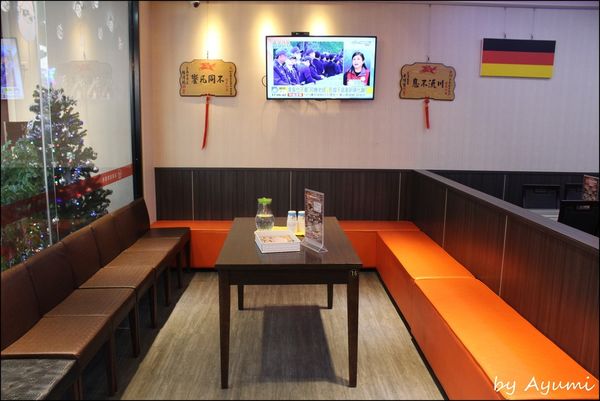 747 巨無霸 炙燒牛排餐廳：[愛評體驗團]給你滿滿的大滿足~747巨無霸炙燒牛排餐廳