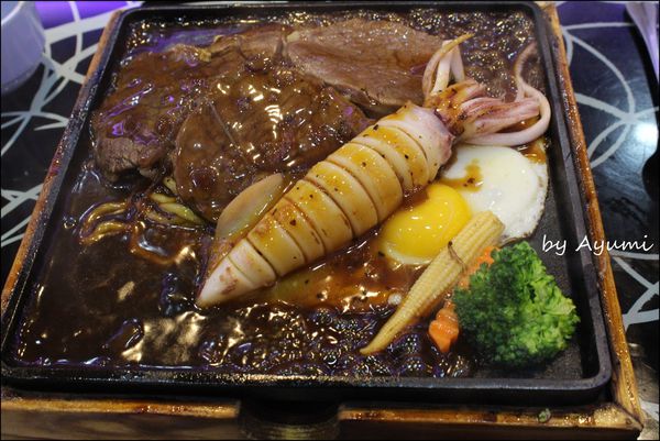 747 巨無霸 炙燒牛排餐廳：[愛評體驗團]給你滿滿的大滿足~747巨無霸炙燒牛排餐廳