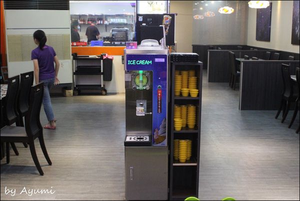 747 巨無霸 炙燒牛排餐廳：[愛評體驗團]給你滿滿的大滿足~747巨無霸炙燒牛排餐廳