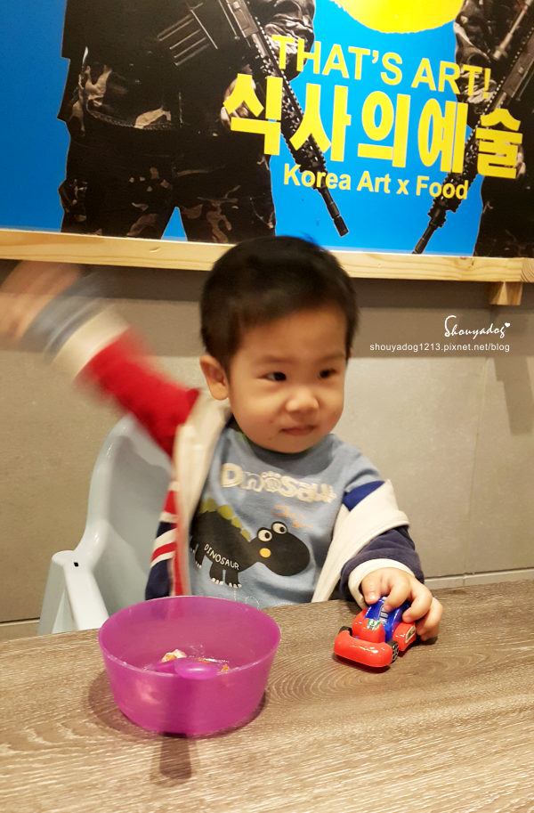 打啵G(台中大隆店)：【韓式料理】打啵g-台中大隆店限定 超好吃的皇冠炸雞系列