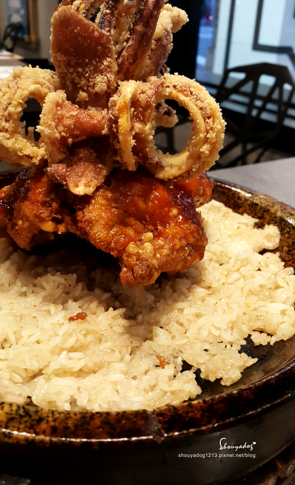 打啵G(台中大隆店)：【韓式料理】打啵g-台中大隆店限定 超好吃的皇冠炸雞系列