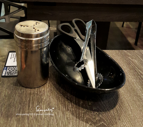 打啵G(台中大隆店)：【韓式料理】打啵g-台中大隆店限定 超好吃的皇冠炸雞系列