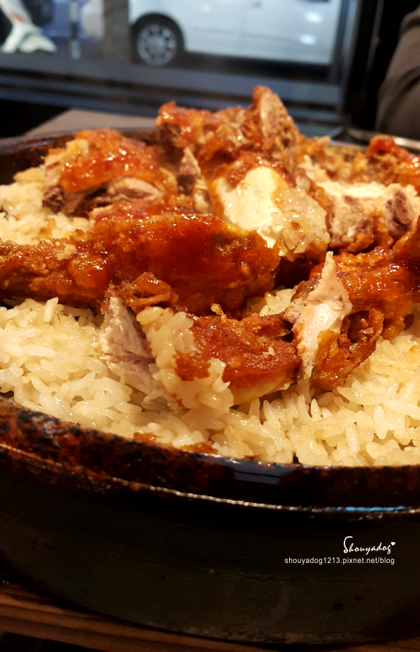 打啵G(台中大隆店)：【韓式料理】打啵g-台中大隆店限定 超好吃的皇冠炸雞系列