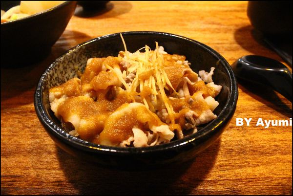 和風歐店(忠孝店)：『愛評體驗團』吃宵夜的好去處~和風歐店(忠孝店)、關東煮＆麻辣鴨血推推推～～