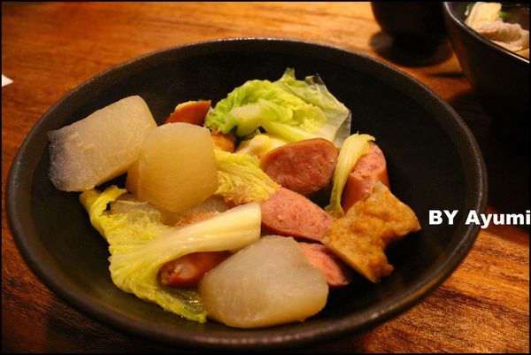 和風歐店(忠孝店)：『愛評體驗團』吃宵夜的好去處~和風歐店(忠孝店)、關東煮＆麻辣鴨血推推推～～