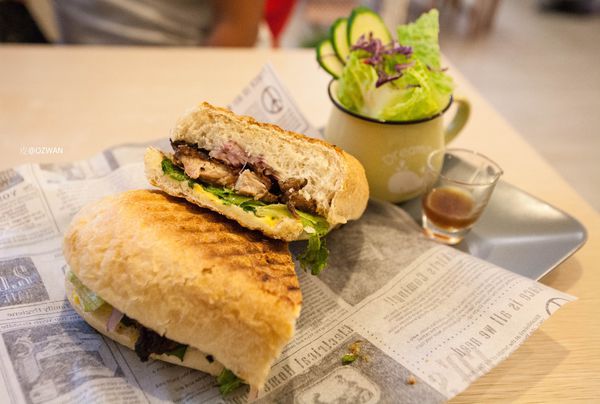 [吃喝]歡迎光臨毛小孩的聚會所～Two Puppies寵物友善餐廳。