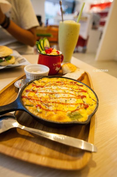 [吃喝]歡迎光臨毛小孩的聚會所～Two Puppies寵物友善餐廳。