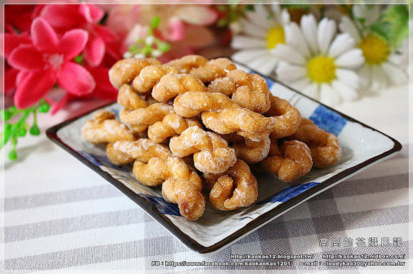 龍鑽烘炸手工麻花捲：【宅配】小琉球 龍鑽手工麻花捲《小琉球伴手禮 宅配團購零食 古早味麻花捲》