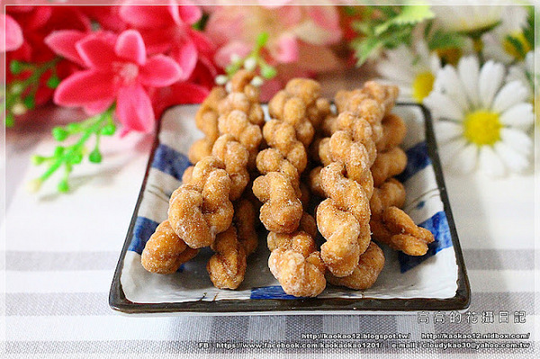 龍鑽烘炸手工麻花捲：【宅配】小琉球 龍鑽手工麻花捲《小琉球伴手禮 宅配團購零食 古早味麻花捲》