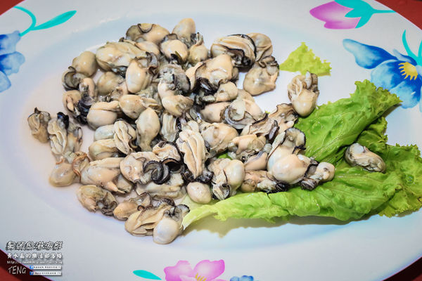 鼻頭魚港海鮮(阿秀海產)|屏東縣恆春鎮鼻頭漁港在地隱藏版必吃海產店;價格公開且內行人才知道的無菜單海產店;來墾丁必吃,不然就白來玩了。(三立電視台~台灣尚青、青春好七淘推薦)