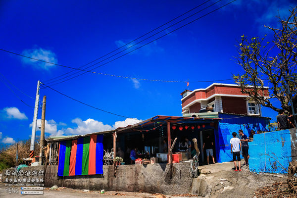 鼻頭魚港海鮮(阿秀海產)|屏東縣恆春鎮鼻頭漁港在地隱藏版必吃海產店;價格公開且內行人才知道的無菜單海產店;來墾丁必吃,不然就白來玩了。(三立電視台~台灣尚青、青春好七淘推薦)