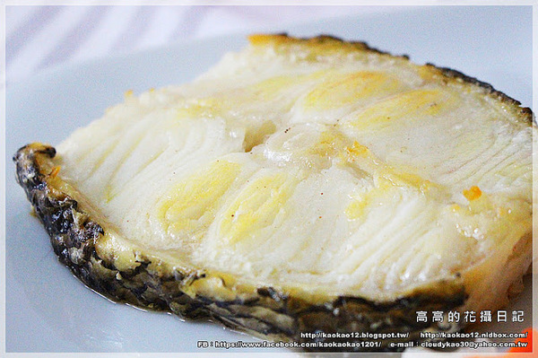 海傑納頂級禮盒：【高雄】新興區。海昇水產 海傑納頂級禮盒《頂級南非圓鱈、日本北海道帶子、頂級船凍小卷、泰國熟草蝦》