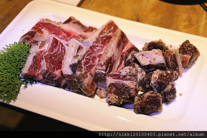 好牛備長炭燒肉牧場 (19).JPG