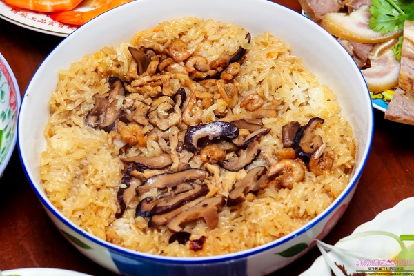 蝦覓世界：【宅配美食】☼蝦覓世界☼滿滿整桌海鮮年菜到你家，料理不用10分鐘，讓你輕鬆過好年！♥♥