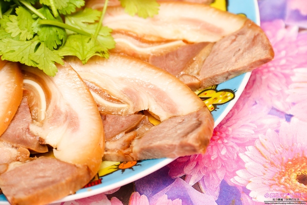 蝦覓世界：【宅配美食】☼蝦覓世界☼滿滿整桌海鮮年菜到你家，料理不用10分鐘，讓你輕鬆過好年！♥♥