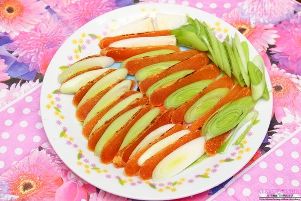 蝦覓世界：【宅配美食】☼蝦覓世界☼滿滿整桌海鮮年菜到你家，料理不用10分鐘，讓你輕鬆過好年！♥♥