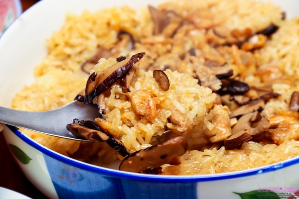 蝦覓世界：【宅配美食】☼蝦覓世界☼滿滿整桌海鮮年菜到你家，料理不用10分鐘，讓你輕鬆過好年！♥♥