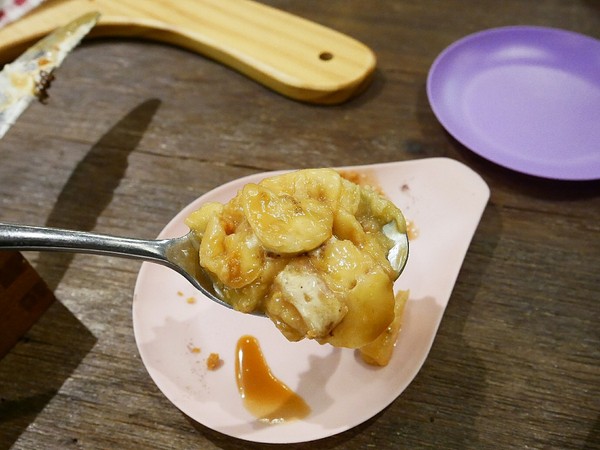 Thai j：泰Thai.J-台中大墩路上花草系餐廳  滿滿植物把店內佈置得超華麗  公主系列布朗尼很吸睛