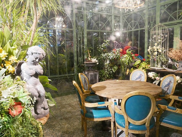 Thai j：泰Thai.J-台中大墩路上花草系餐廳  滿滿植物把店內佈置得超華麗  公主系列布朗尼很吸睛