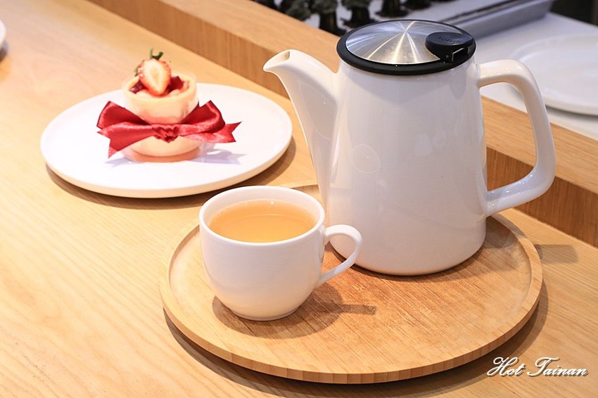 【台南法式甜點】用甜點傳達心意，法式藍帶甜點的浪漫：Celso Pâtisserie 漫步左岸法式甜點 - 熱血玩台南。跳躍新世界