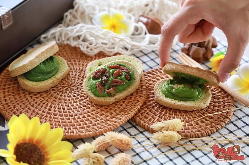 【台南甜點】2021最美的法式甜點禮盒！低糖高蛋白，就連健身教練也超愛~達克瓦茲、布朗尼、瑪德蓮讓你一次獲得：Celso Pâtisserie 漫步左岸法式甜點 - 熱血玩台南。跳躍新世界