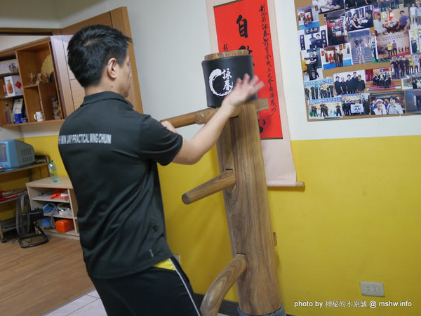 施明傑詠春拳術會-葉問系詠春拳館：【景點】彰化施明傑詠春拳術會-葉問系詠春拳館@彰化民族路 : 一個打十個你也行~強身健體的好選擇!