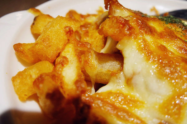 (FoOd桃園)♥【蘑菇森林義大利麵坊(桃園ATT筷食尚店)】CP值很高的主題式風格義式餐廳,份量很大吃得很飽又滿足了味蕾