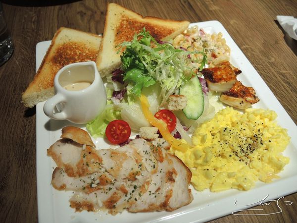 【中山 松江南京】Golaija 葛來呷 輕食・手作甜點 ➤ 發現松江南京美味新輕食 ~ 餐點好吃手作甜點看起來好可口 !