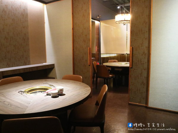 市太郎燒肉市場:〖台中│美食〗市太郎燒肉市場 ❤ 西屯區日式燒肉推薦,近秋紅谷生態公園~全新菜單新亮相,除了日式燒肉外,還推出CP值破表的商業午餐,只要198元起,還有專人為您燒烤唷!!