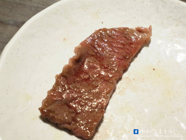 市太郎燒肉市場:〖台中│美食〗市太郎燒肉市場 ❤ 西屯區日式燒肉推薦,近秋紅谷生態公園~全新菜單新亮相,除了日式燒肉外,還推出CP值破表的商業午餐,只要198元起,還有專人為您燒烤唷!!