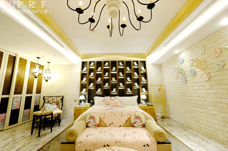 台中 獨角獸房型,台中HOTEL,台中KTV MOTEL,台中MOTEL,台中住宿,台中住宿優惠,台中住宿推薦,台中打卡點,台中景點,台中汽車旅館,台中泳池MOTEL,獨角獸主題房,芭蕾 獨角獸房型,芭蕾城市渡假旅店,芭蕾渡假旅店 @強生與小吠的Hyper人蔘~