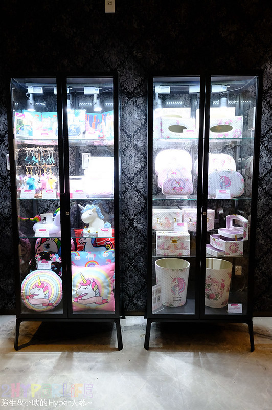 台中 獨角獸房型,台中HOTEL,台中KTV MOTEL,台中MOTEL,台中住宿,台中住宿優惠,台中住宿推薦,台中打卡點,台中景點,台中汽車旅館,台中泳池MOTEL,獨角獸主題房,芭蕾 獨角獸房型,芭蕾城市渡假旅店,芭蕾渡假旅店 @強生與小吠的Hyper人蔘~